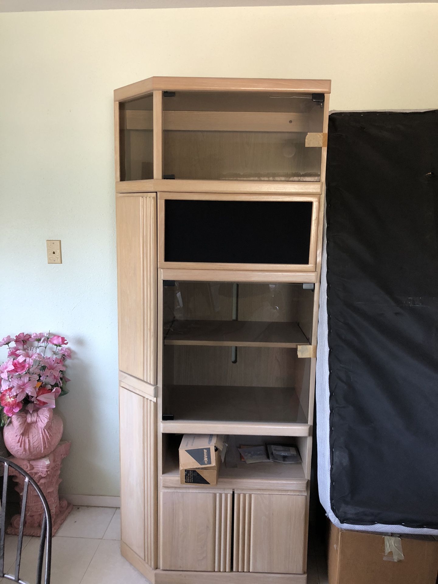 3 Piece TV Stand Set MUST GO