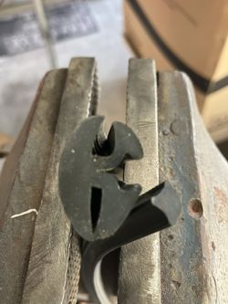 Windshield Glass Seal 