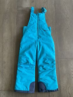 Kids Snowsuit Size 5T