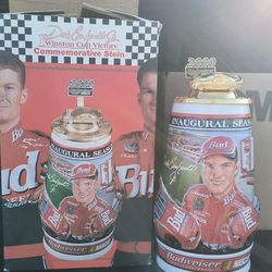 Budweiser NASCAR 2000 Winston Cup Victory Commemorative Lidded Stein