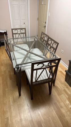 Dining room set