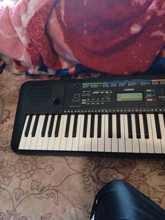 Yamaha Electric Piano