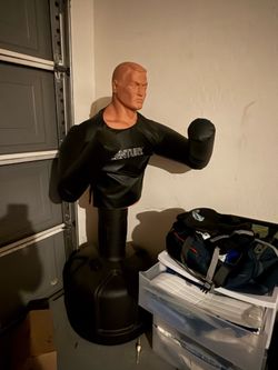 boxing equipment like new 550 for all i am selling separately