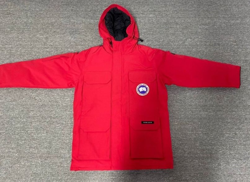 Canada Goose Men’s Size M Coat