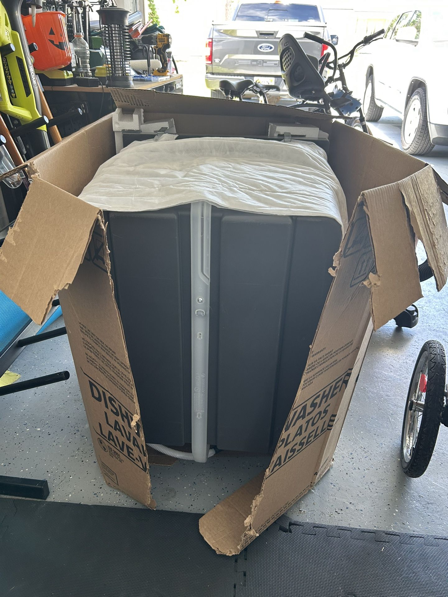 Frigidaire Dishwasher