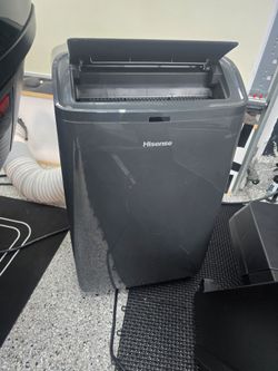 Hisense 10000 BTU Portable AC with remote