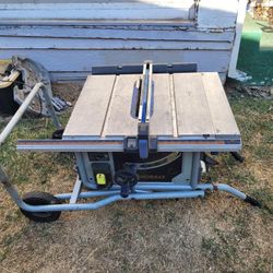 Kobalt 10in 15amp Portable Jobsite Table Saw 