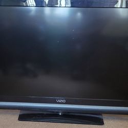 Vizio 37" Tv Model E371VL