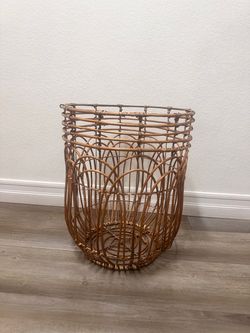 Wicked basket