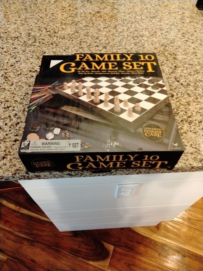 Family 10 Game Set