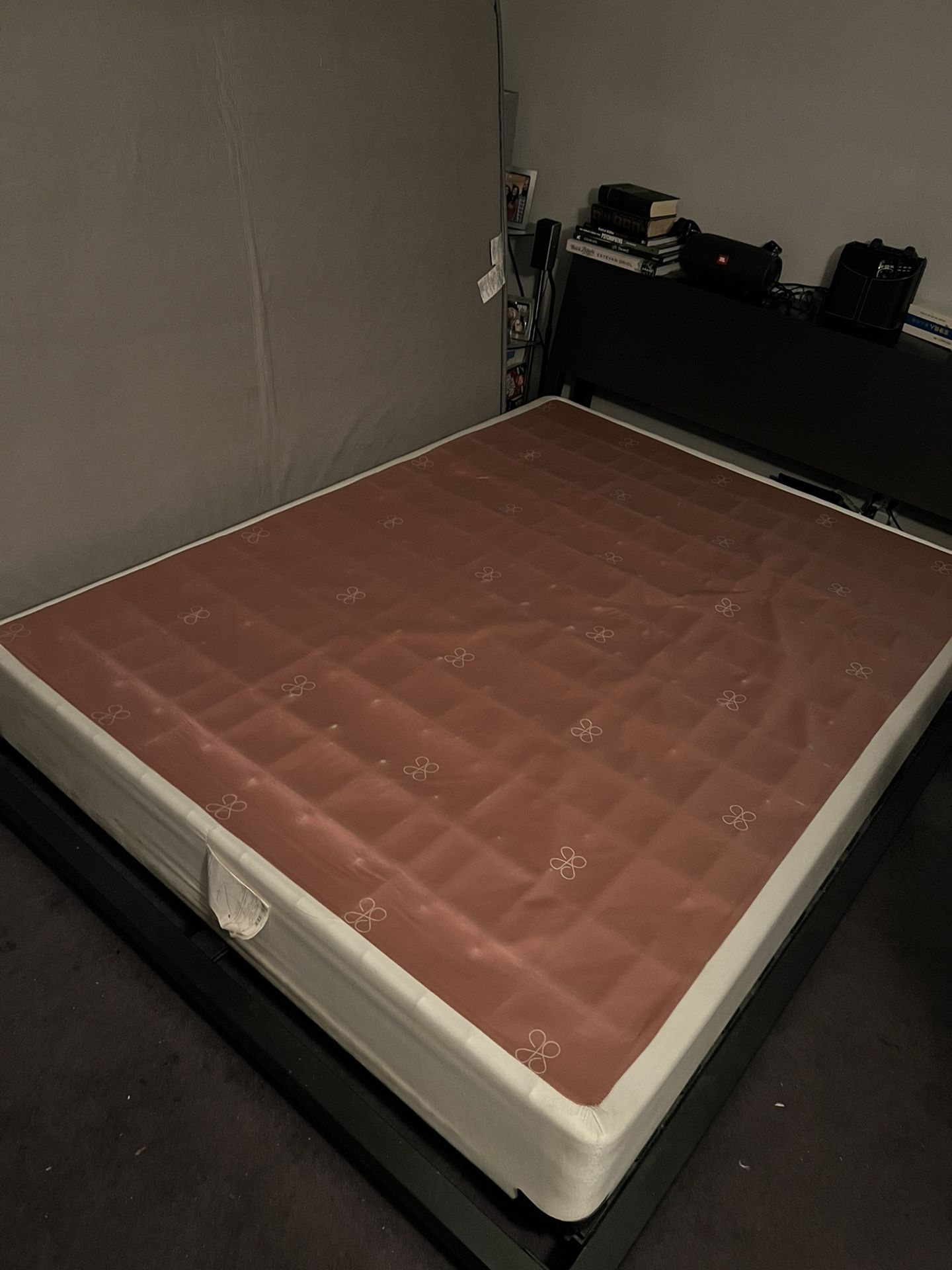 Stearns and foster box spring outlet