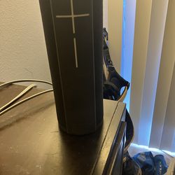 Ultimate Ears MEGABLAST portable speaker in great working condition.