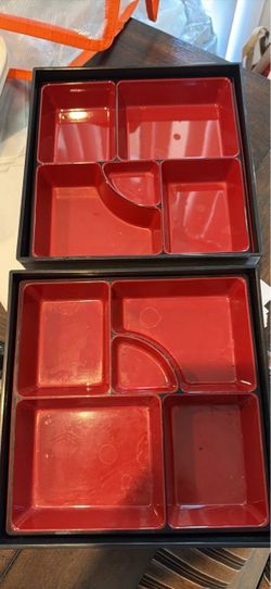 Stackable bento box
