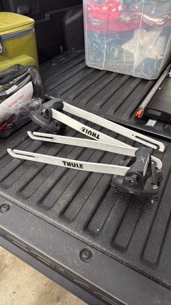 Thule wheel on bike 24-29” wheel holder 593