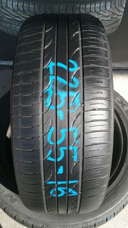 One used 225 55 16 Kumho tire