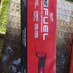 Oscillating Multi Tool ( Milwauke)