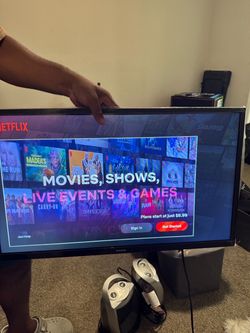 32” Samsung Flat Screen TV