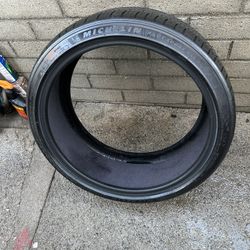 255/35ZR21 Michelin Pilot Sport