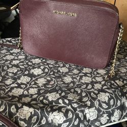 Michael Kors Cross Body 
