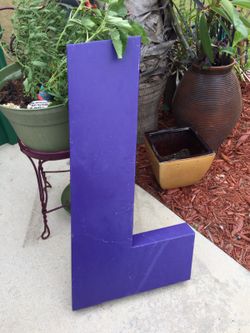 Letter "L" Photography Prop