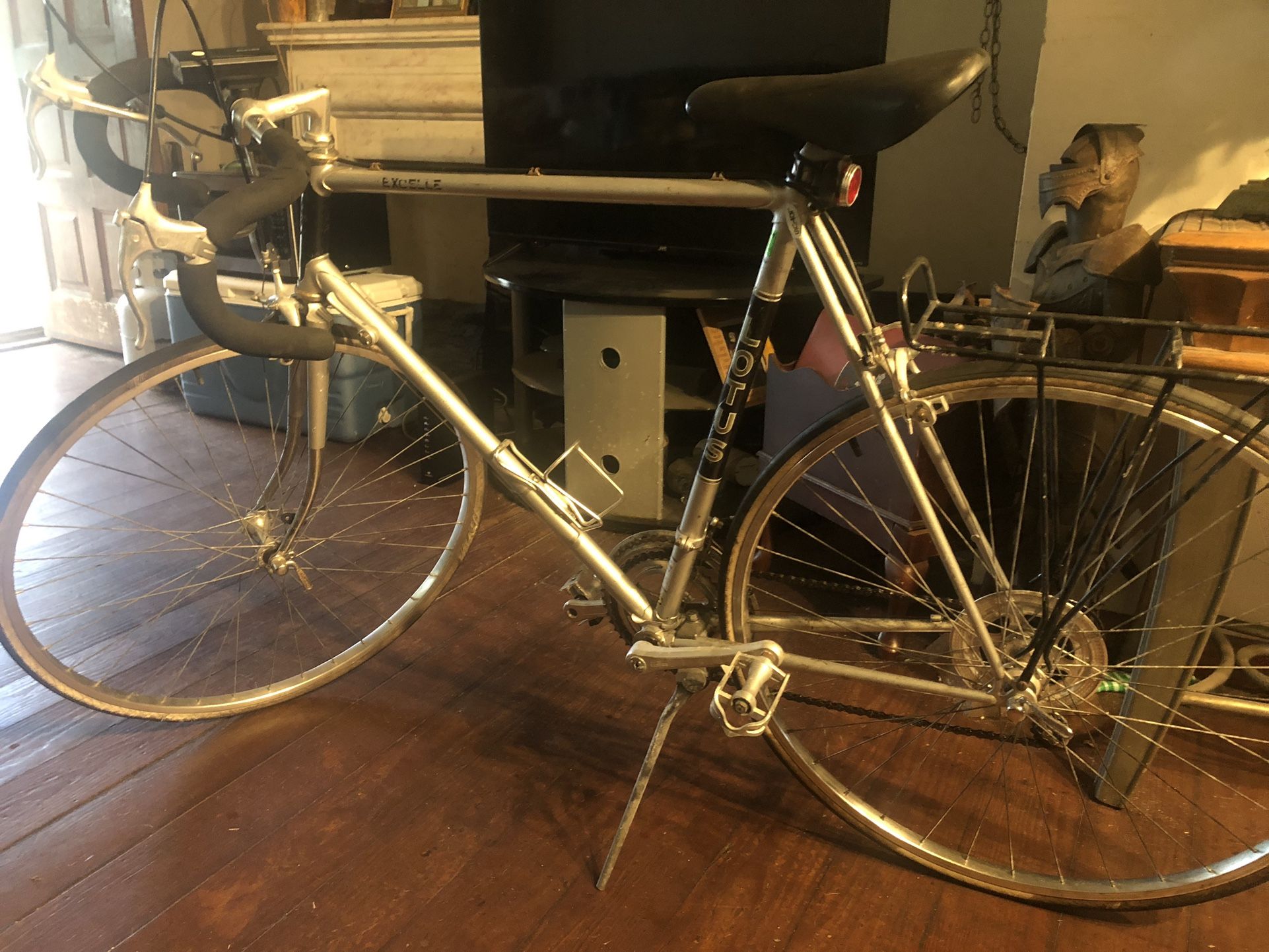 Men’s Vintage Lotus Excelled Lugged Steel Road Bike