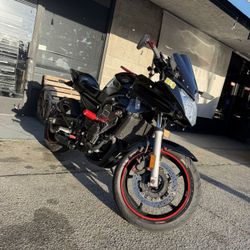 2011 Yamaha FZ6R