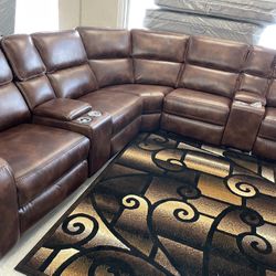 LEATHER SECTIONAL RECLINER 