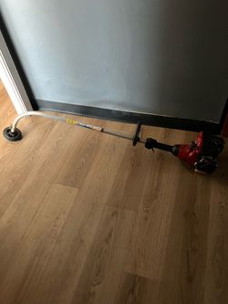 Gas weed wacker runs great