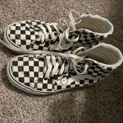 Women’s Checkered Vans
