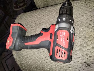 Milwaukee 18 volt drill