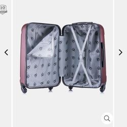 Pilot Lightweight Hardside Spinner 28inch