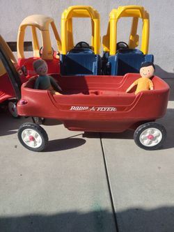 Radio Flyer wagon