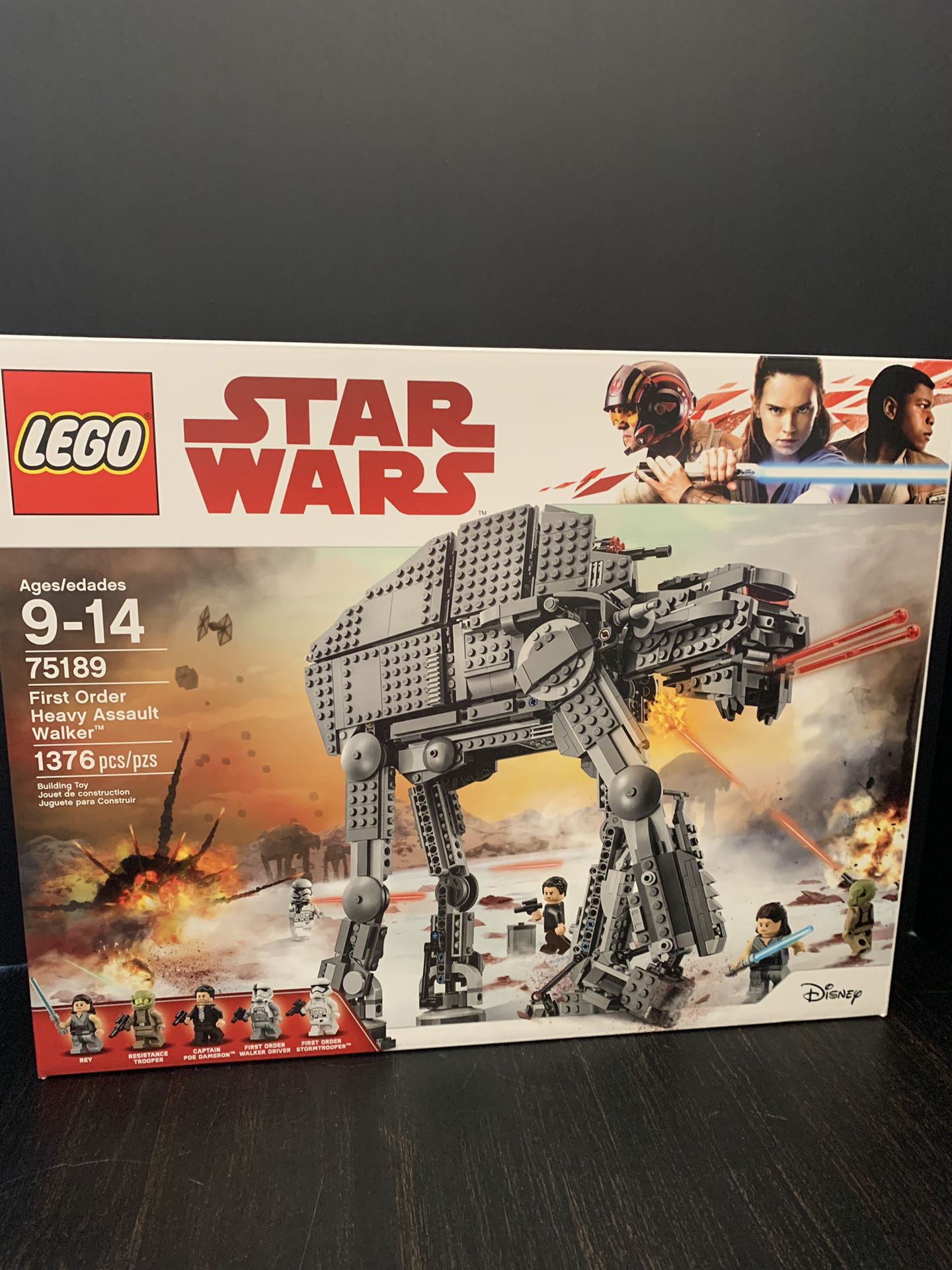 Star Wars LEGO First Order Heavy Assault Walker #75189 (Factory Sealed/Never Opened)2017
