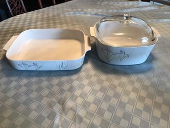 Beautiful Corning Ware Shadow Iris pattern casserole dishes