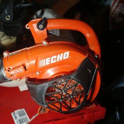 ■ ECHO PB-2520 GAS BLOWER • EXCELLENT CONDITION! • GREAT DEAL! ■