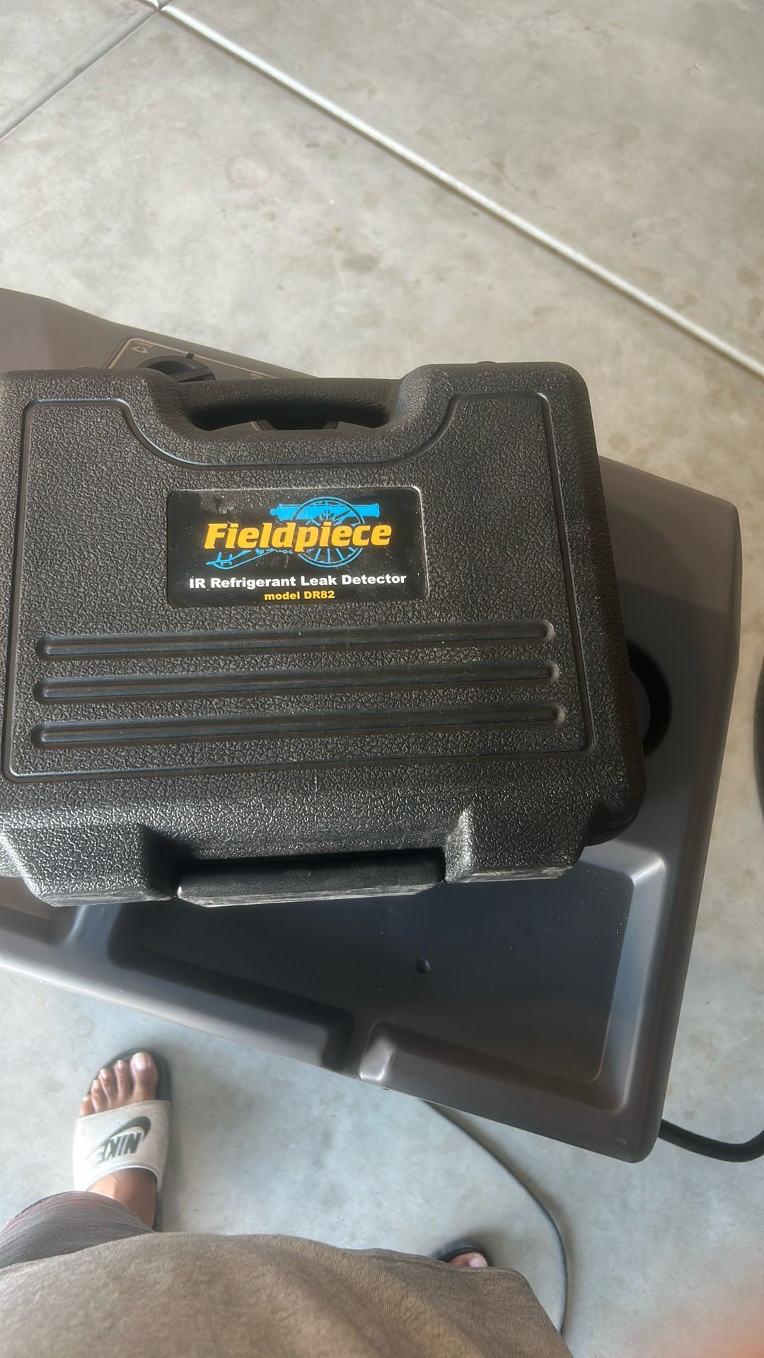 Field Piece Leak Detector