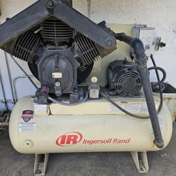 Air Compressor  INDUSTRIAL 