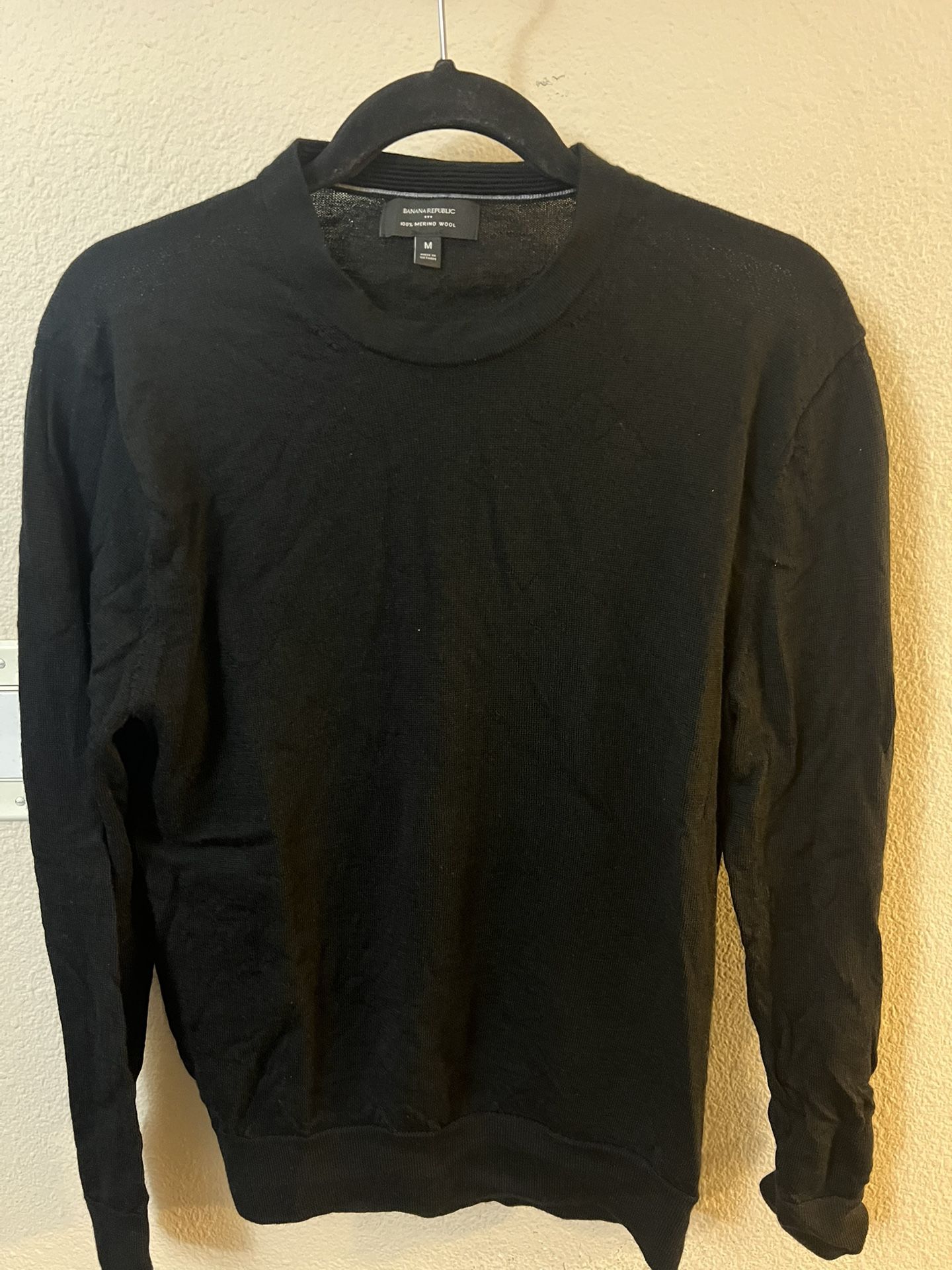 Banana Republic Men’s Merino Wool Sweater