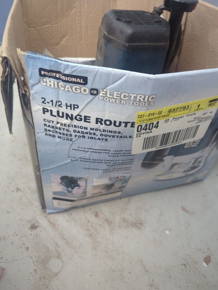 Plunge Router 2.5 HP