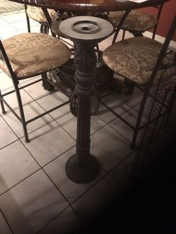 Candle holder