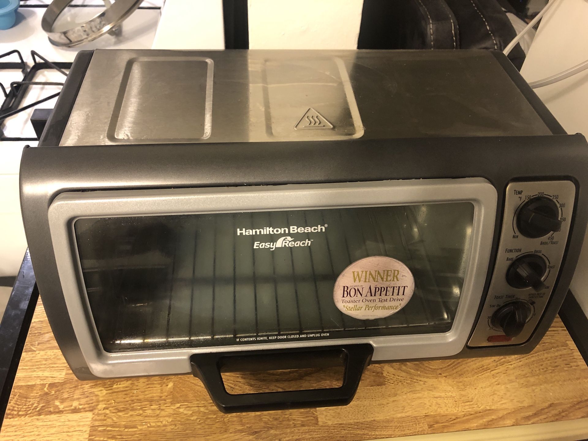 Hamilton Beach Easy Reach Toaster Oven