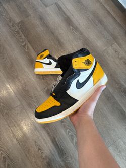 Air Jordan 1 Retro High Taxi