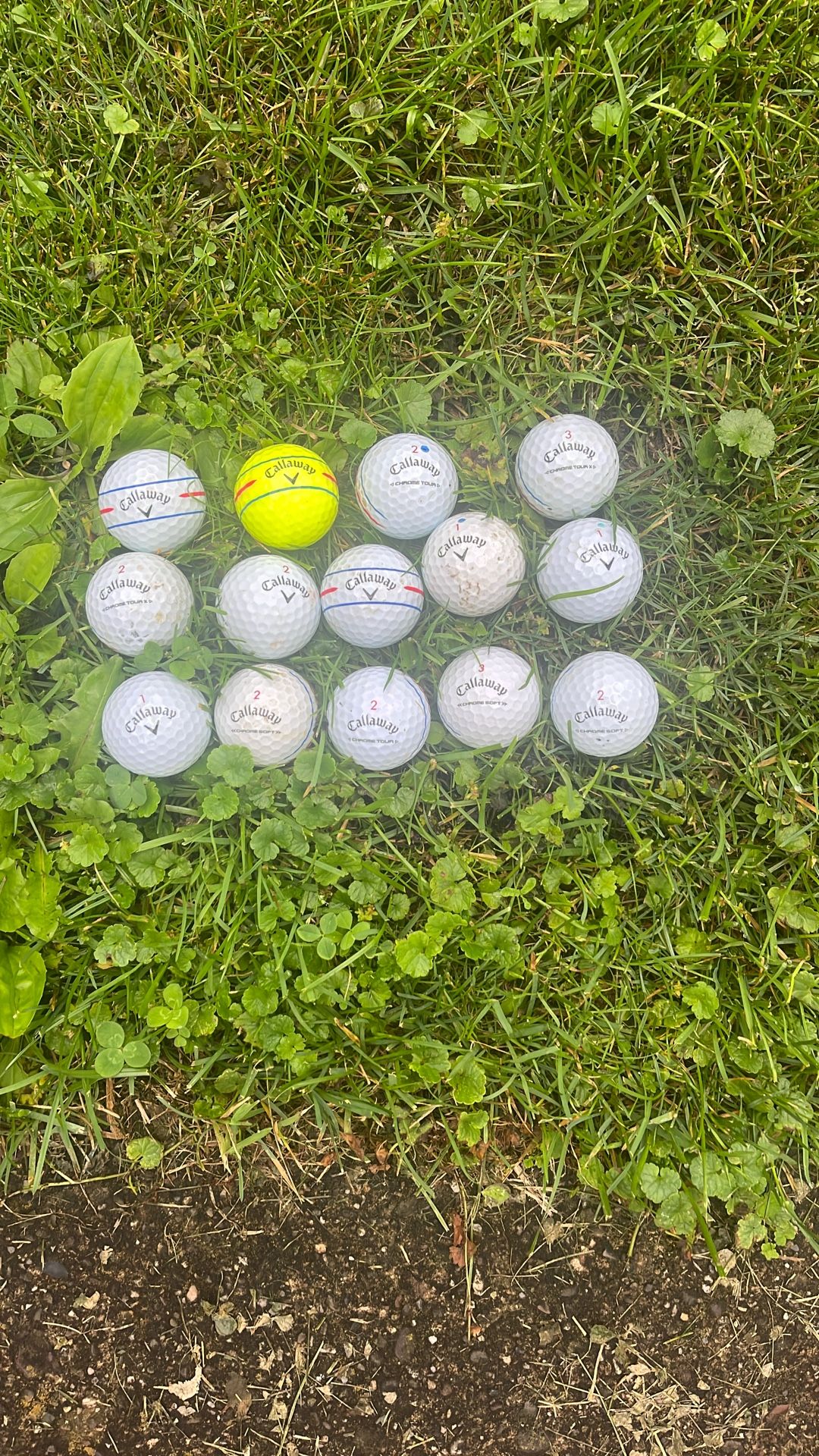 15 Chrome Soft And Tour Golf Balls