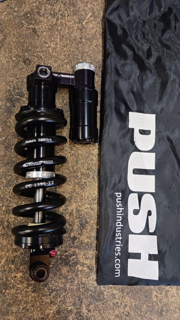Push SV Eight Coil Shock 205x65