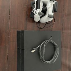 PS4 Slim W/ 1 White Controller
