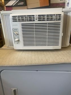 Frigidaire  Windows  Air Conditioner  5.000 BTU