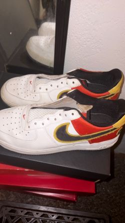 Nike Air Low-Top Sneakers White Red Yellow