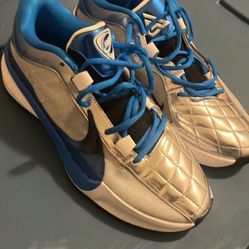 Nike Zooms