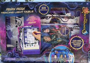 Descendants 3 Light Up Sketch Book