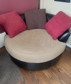 Ashley Furniture swivel round chair
